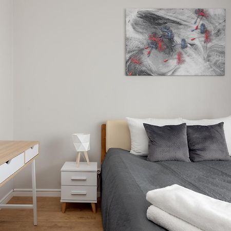Wola Chic Silver Studio Warsawa Bagian luar foto